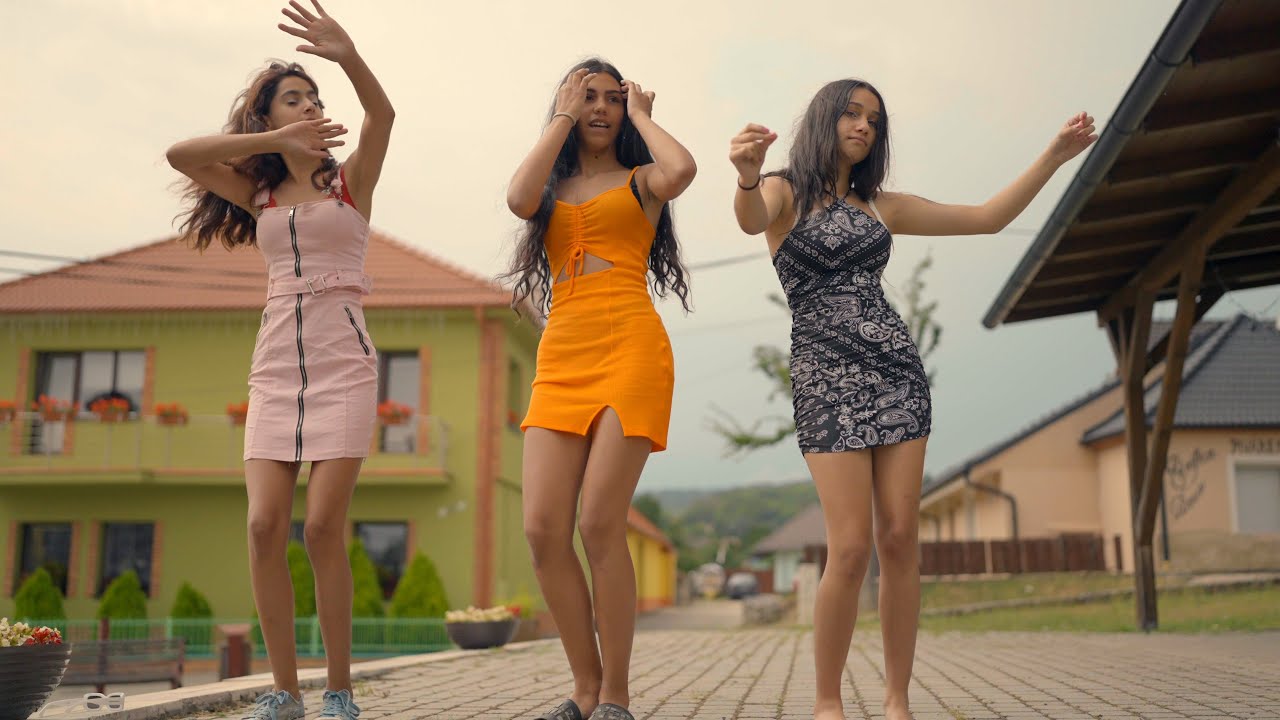 Sofia Kika Andrea  - Tanecne cover video ( AndriskoJustinkoMaxi band )