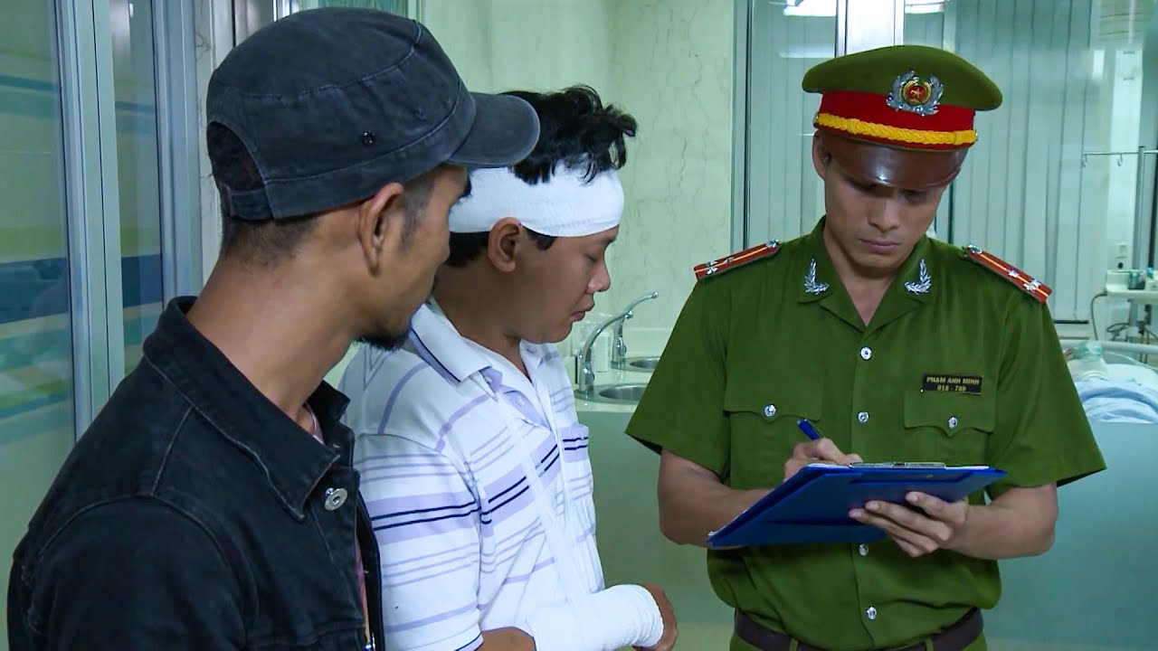 Cảnh sát BẮT KHẨN CẤP siêu trộm trả thù đối thủ bằng cách TÀN ĐỘC ngay trên đường | Phim Hình Sự