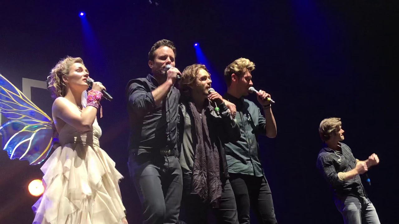 Nashville Last ever cast performance of 