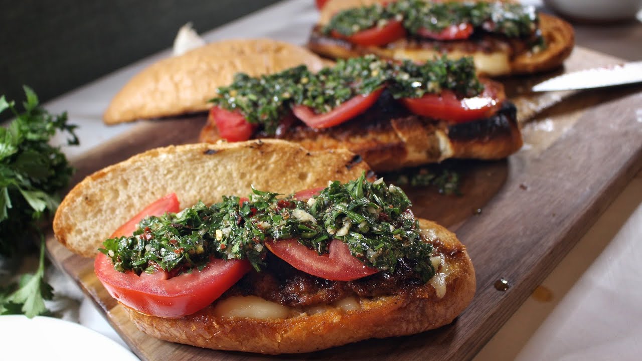Cheese-Stuffed Argentinian Chor&iacute;pan Recipe