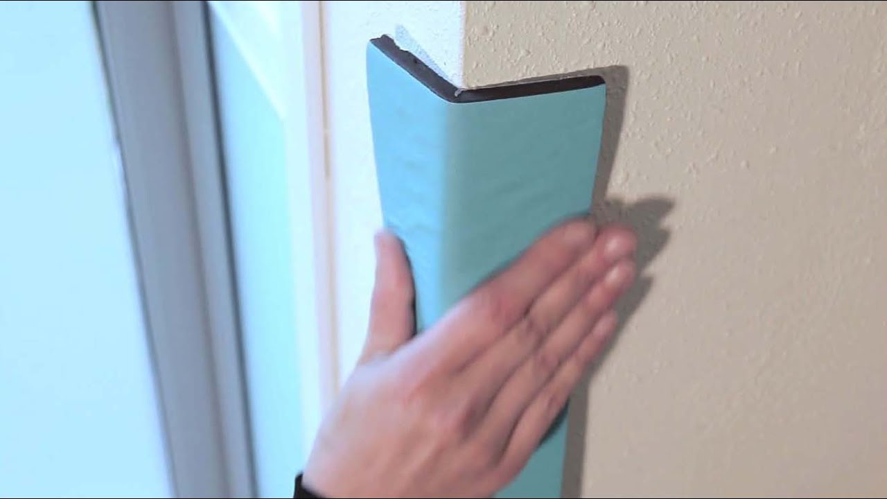 A 1044301 Protective band for corners and wall