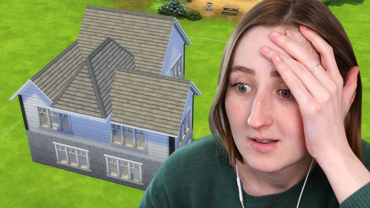 I tried fixing my little sister's builds in The Sims 4