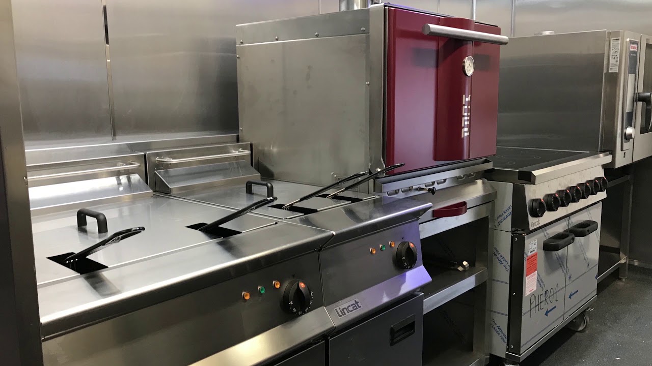 Commercial Kitchen Design - The Horseshoes, Upshire Refit