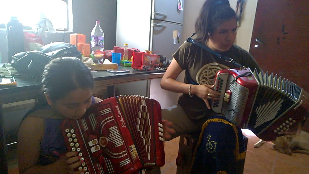 JIMENA GIL Y LUCIA SANCHEZ - Estaci&oacute;n Solari