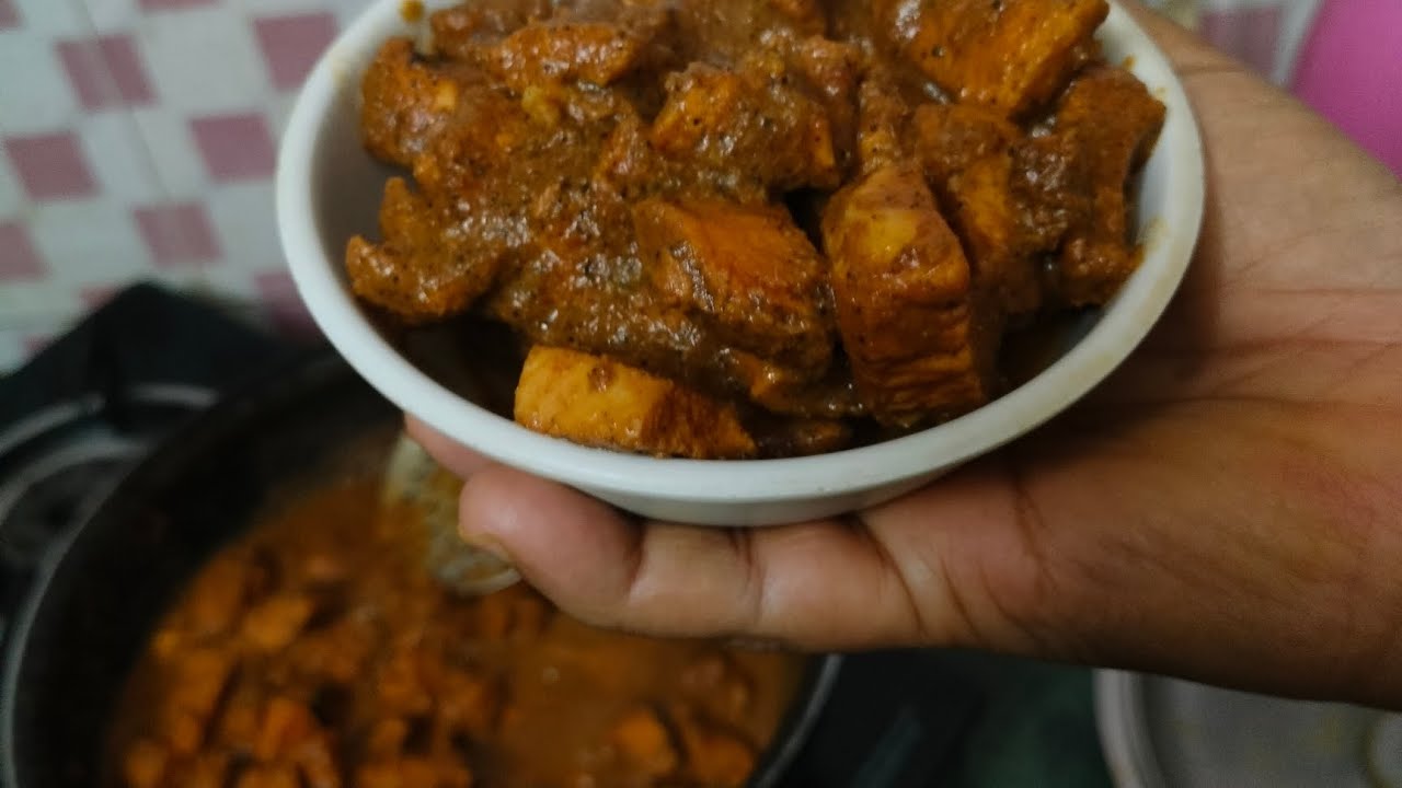 Pepper Chicken (പെപ്പർ ചിക്കൻ )#pepperchickenroast #porota #recipe #ingredients #tasty 