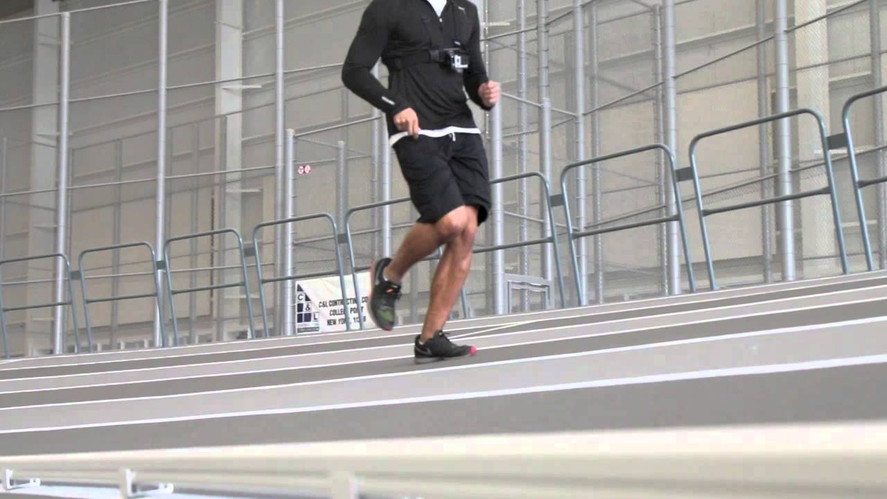 Advance runner tests out new Ocean Breeze indoor track
