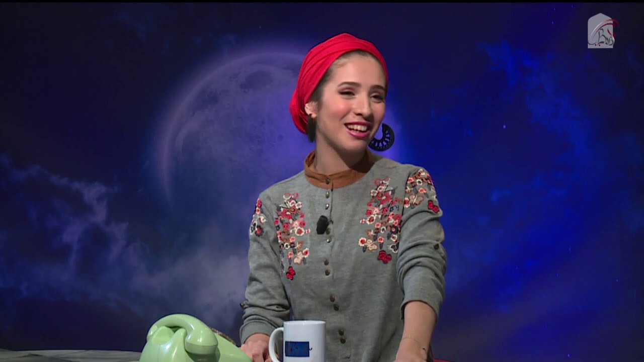 ضيفة البرنامج  Mag In  يمنى