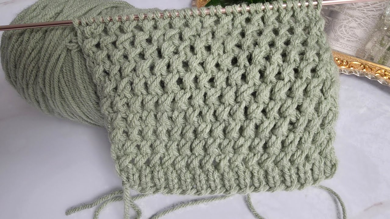 Openwork pattern. Very lightweight. #knitting #pattern #tutorial #handmade