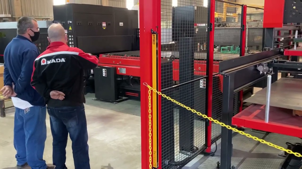 Automação corte a laser de Fibra AMADA BRASIL LTDA MPL3015SG