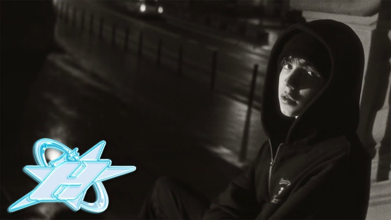 Monday Waxie - Tlen (Dir.by @siematuhari)