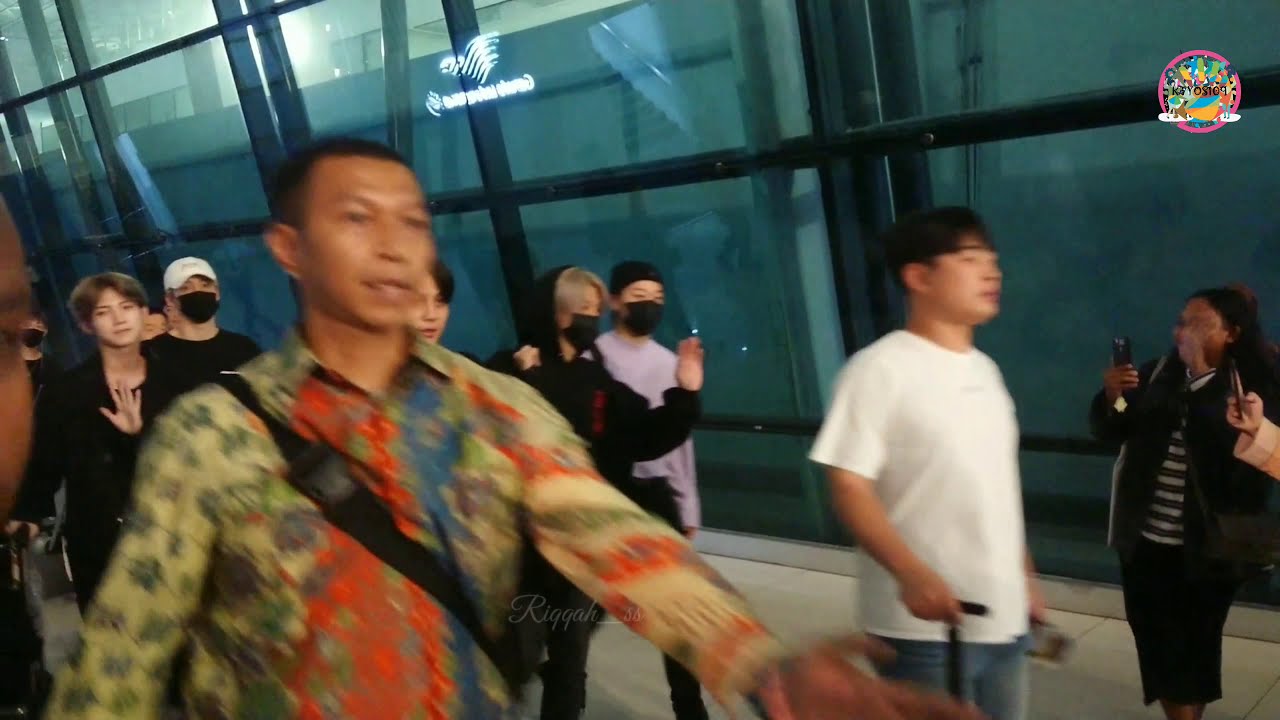 190919 Ateez @ Soekarno Hatta International Airport