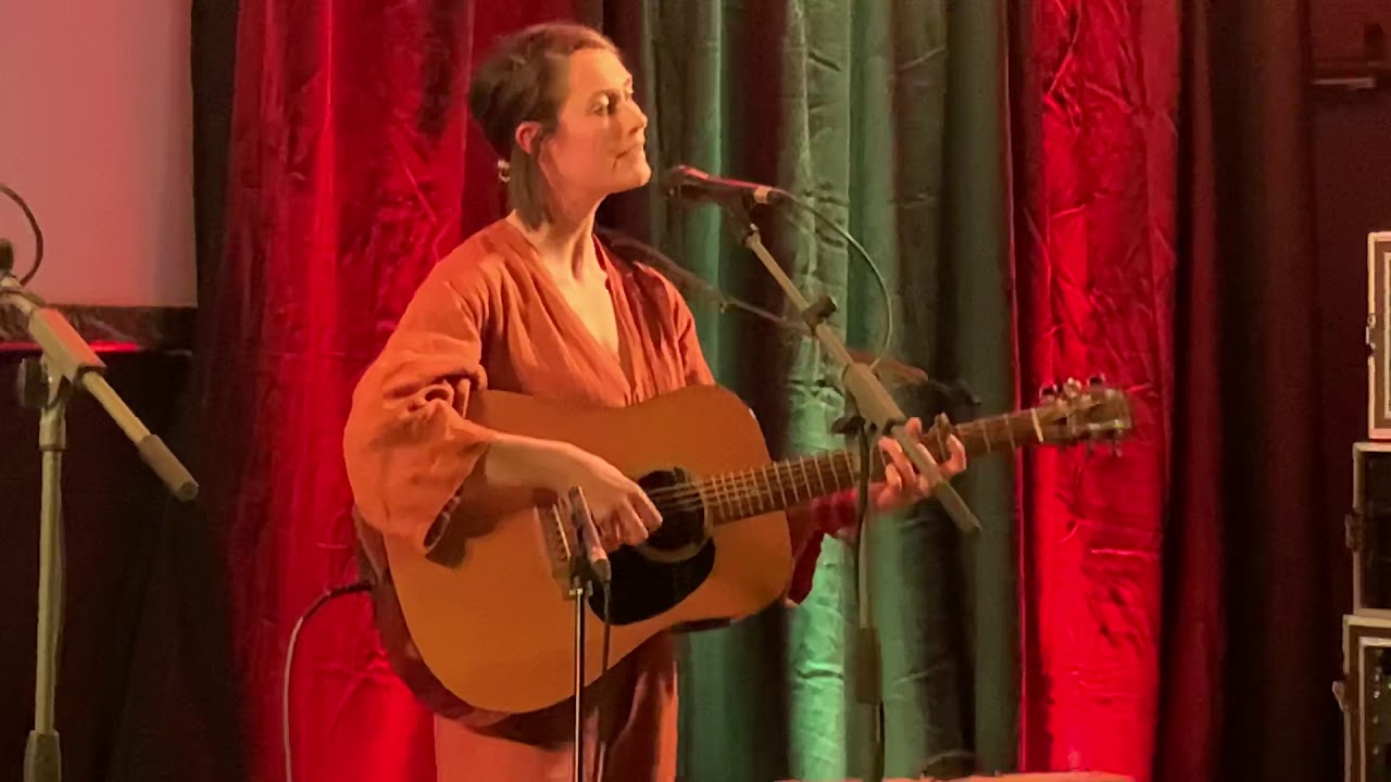 Rachel Sermani at Bute Song-Lay My Heart