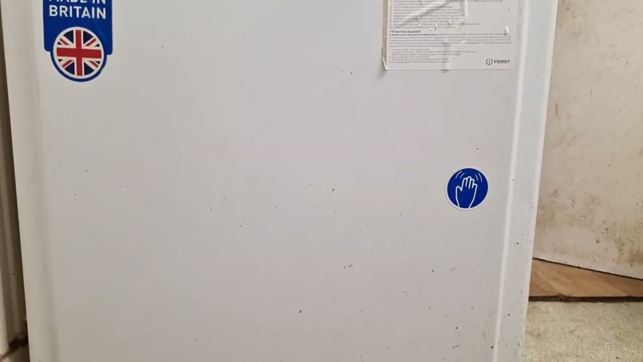 Highlight 3:03:38 – 3:08:38 from Indesit IDC8T3 8KG Condenser Tumble Dryer Full Cycle