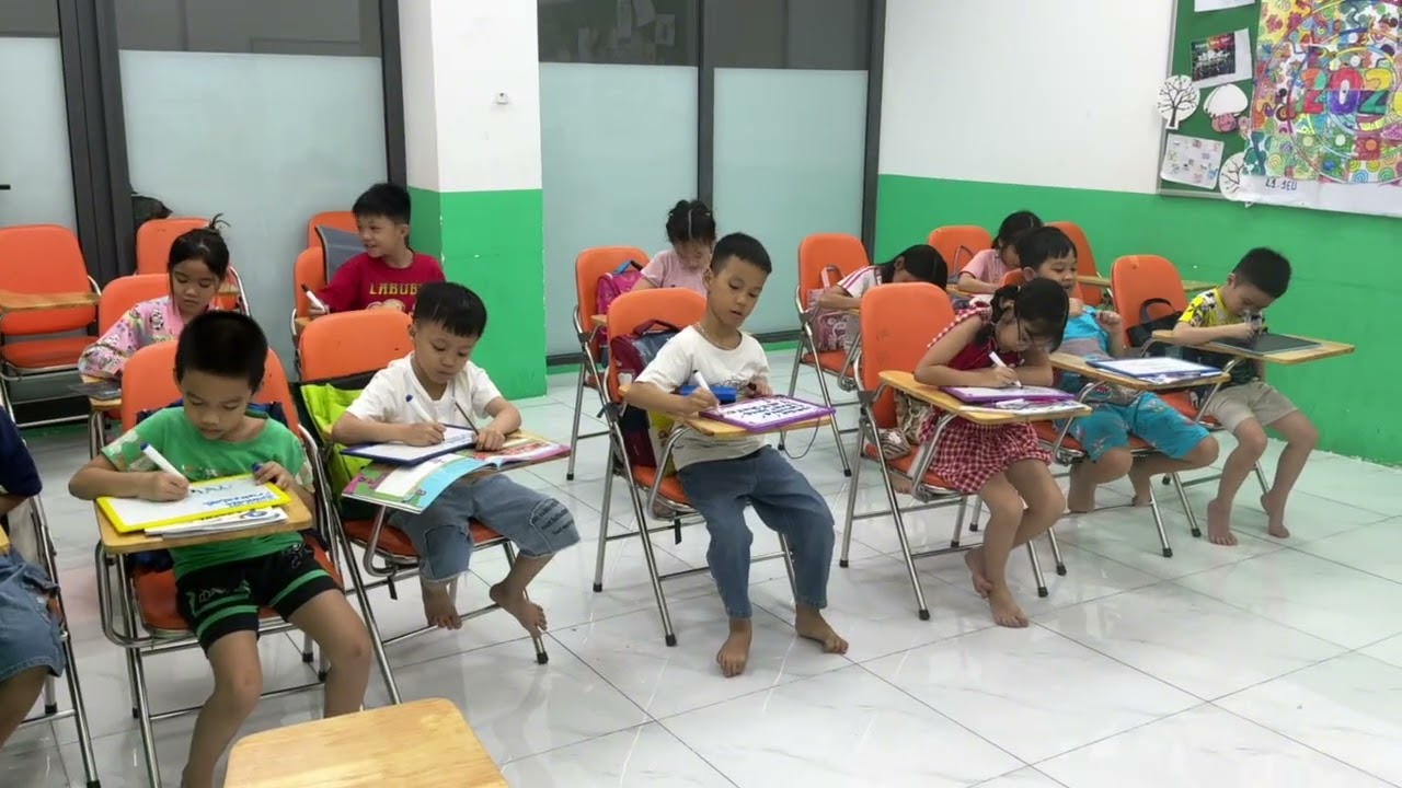 L3.3 EU-CS2-26/2/2026-Class Speaking+Playing games