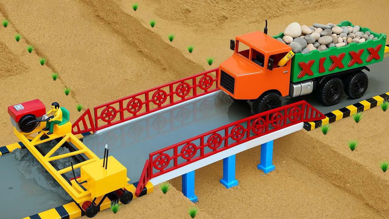 DIY mini truck and tractor to build concrete bridge | Modern concrete leveler science project