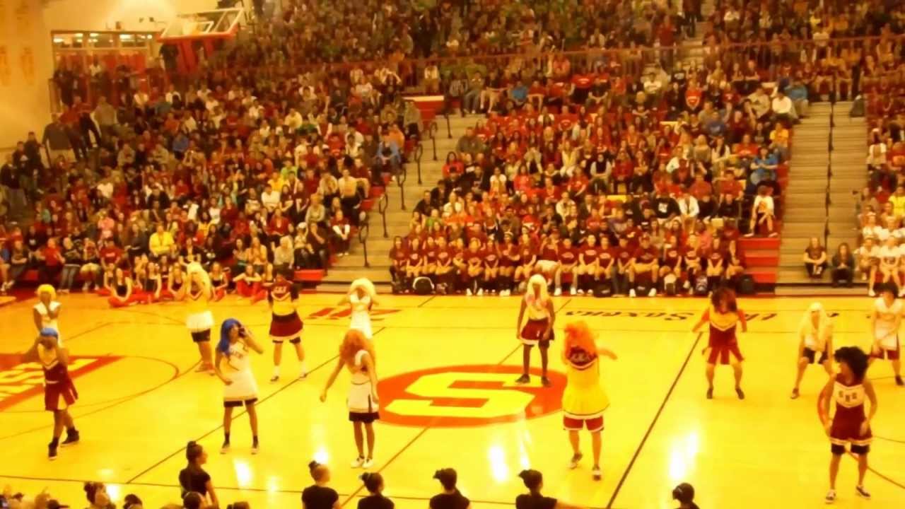 Schaumburg Fizzlers 2012: Homecoming Pep Assembly