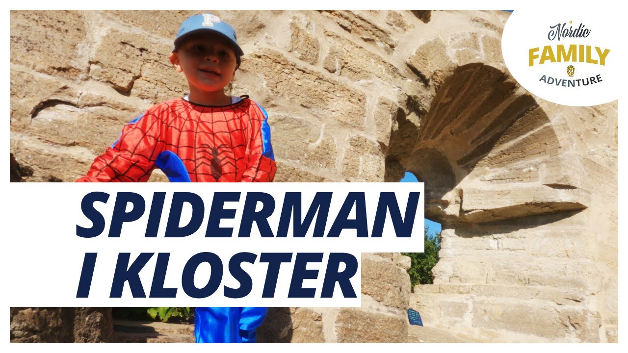 Alvastra kloster och jordgubbsplockning. Vlogg småbarnsfamilj.