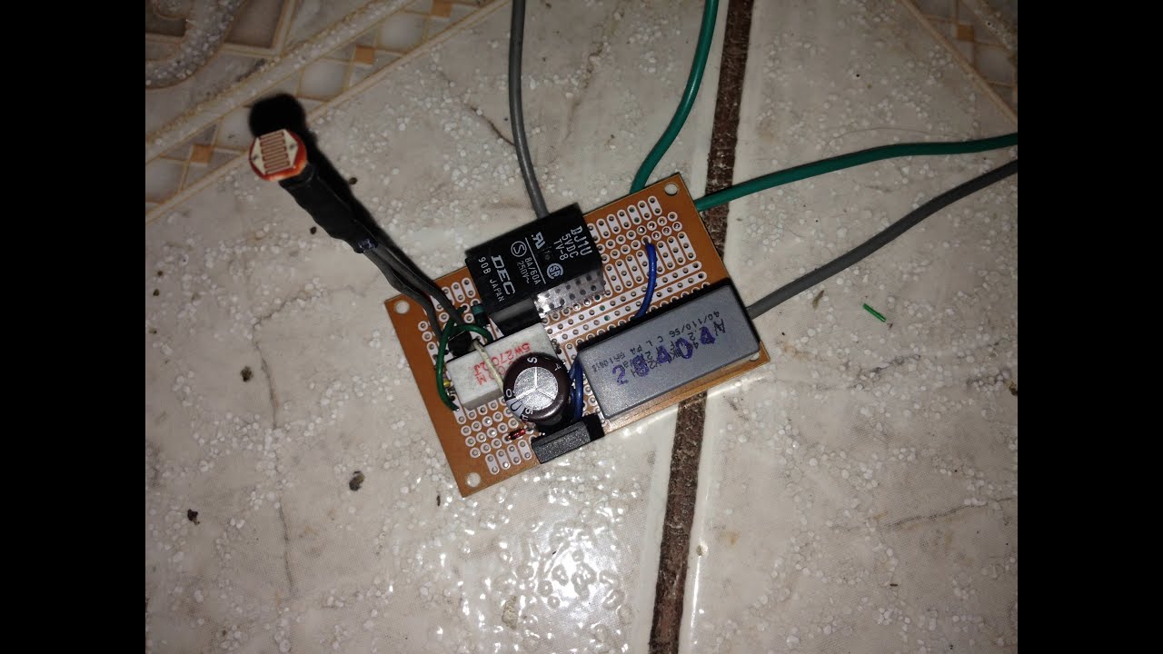 Fotocelda/Fotocélula Casera 120V/220V +800W