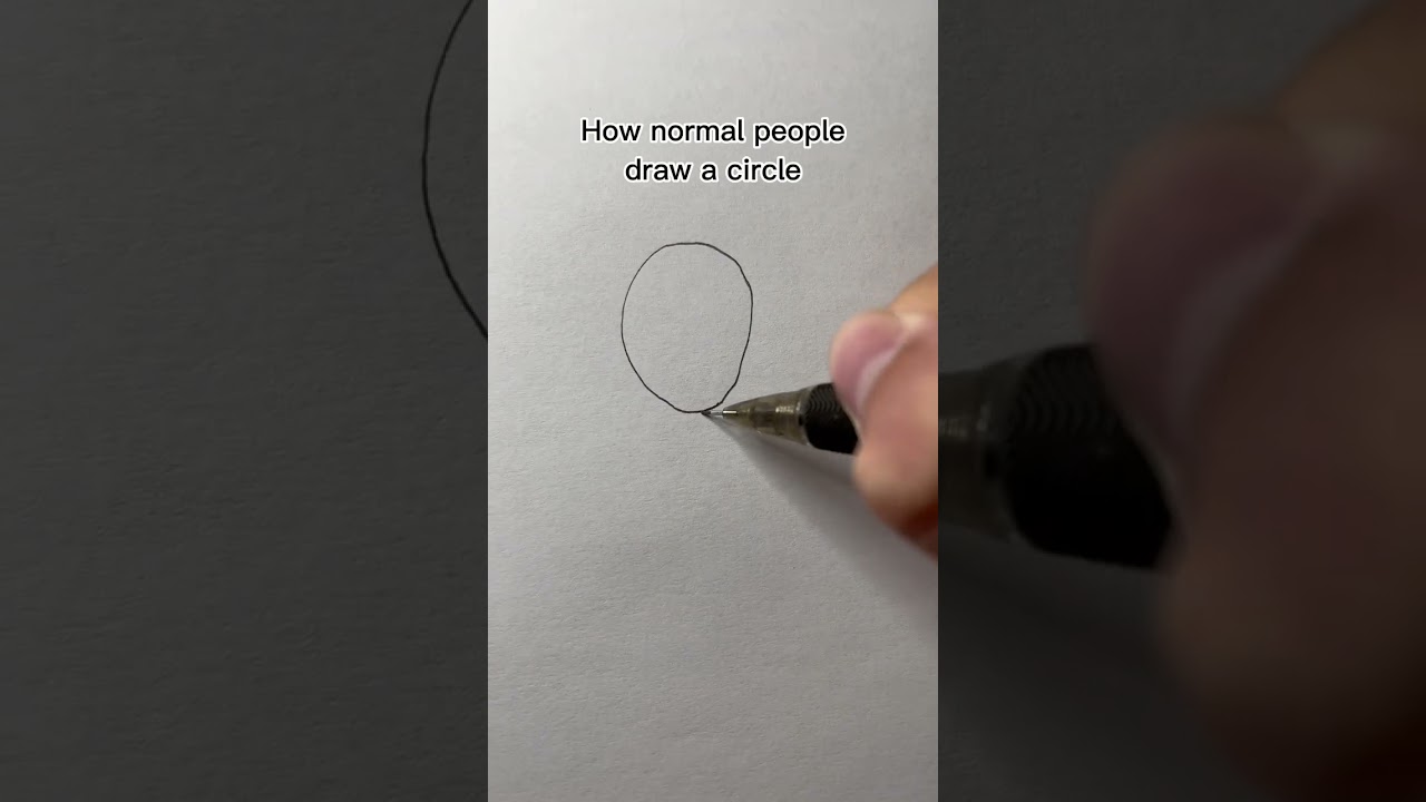 How normal people draw a circle Vs artist #art #shorts