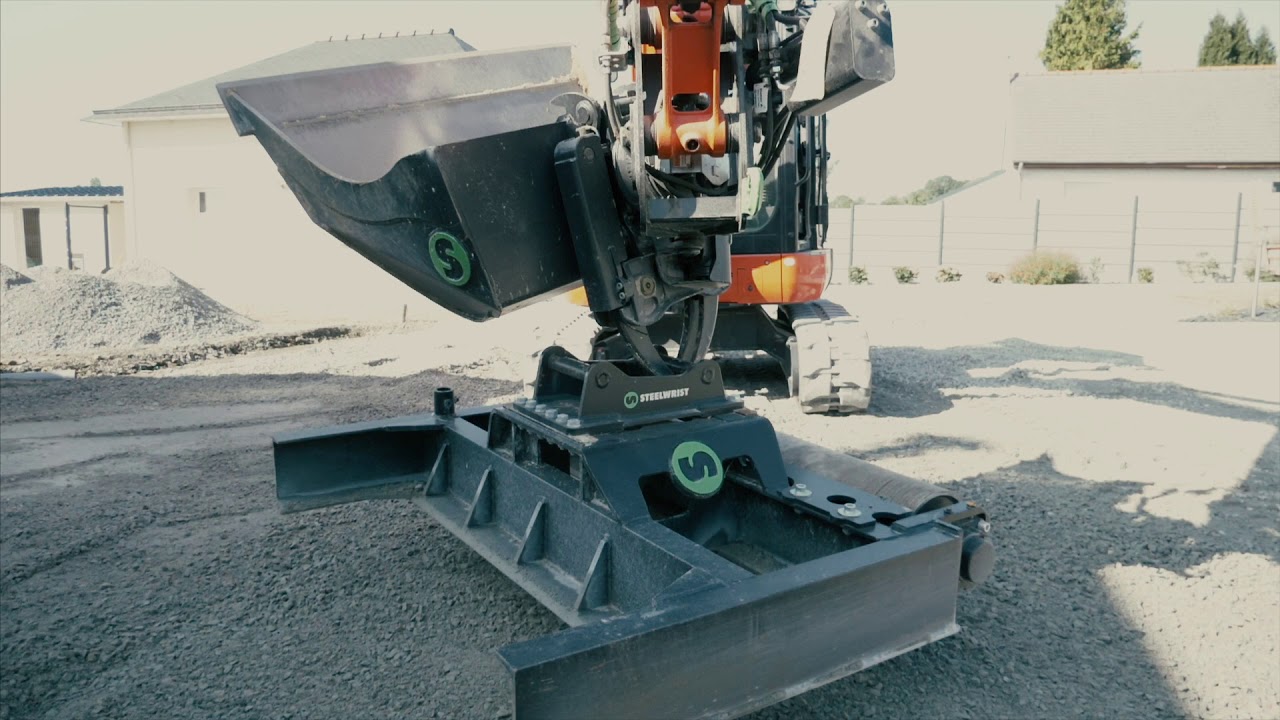 ESSAI TILTROTATOR STEELWRIST SUR MINI-PELLE KUBOTA U55-4