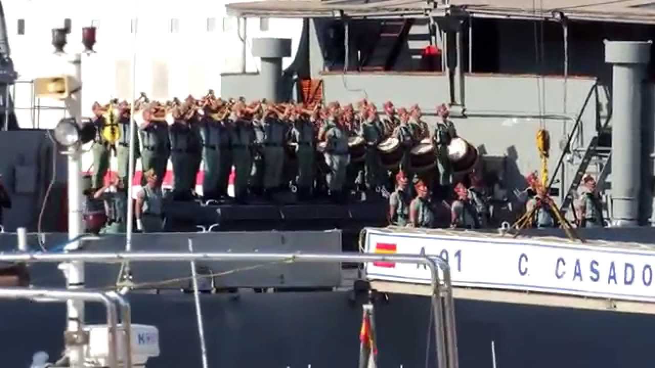 DESEMBARCO de la LEGIÓN en MÁLAGA 2015 HD Primera parte.
