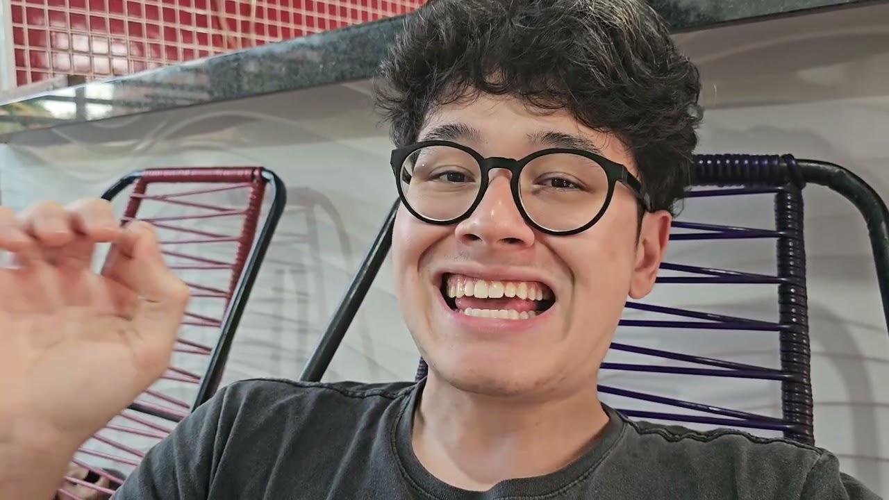 [ PTBR ] Passei no vestibular!! Falando sobre Hytale e sobre a semana ✨