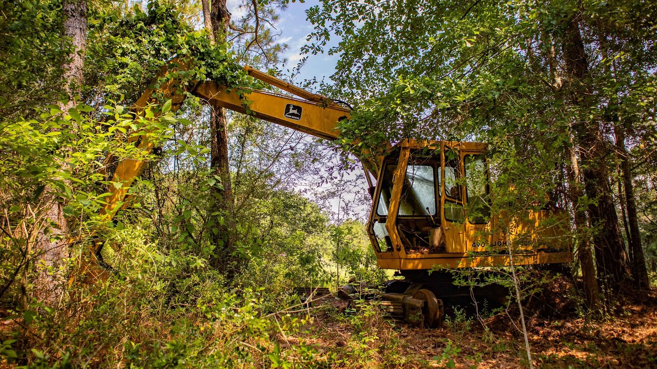 Excavator LOST IN TREES is giving us trouble! Troubleshooting the hard way!