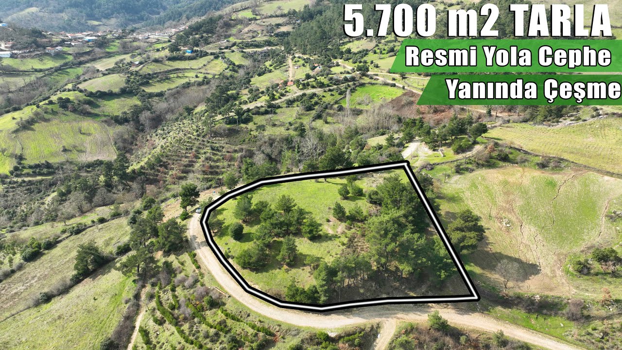 1442((SATILDI))Kaz Dağları Manzaralı 5.700 m2 Resmi Yola Cephe Tarla/ Çeşme Yanında