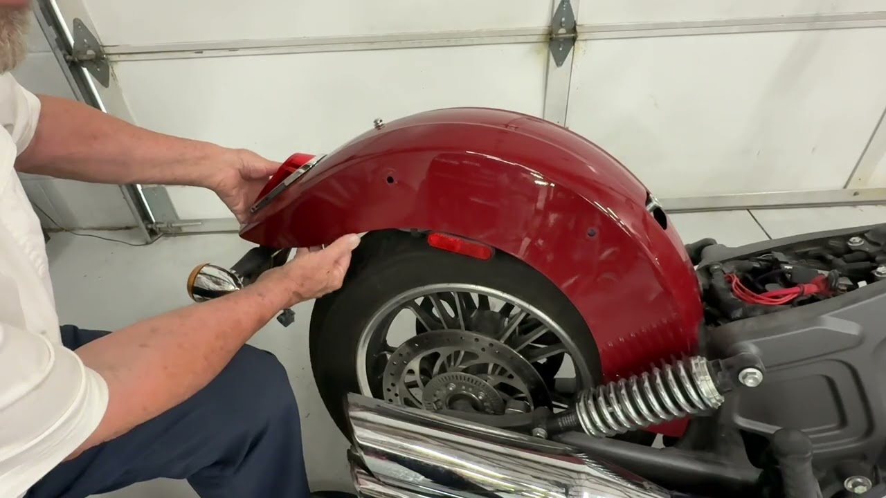 Indian Scout - Remove Rear Fender