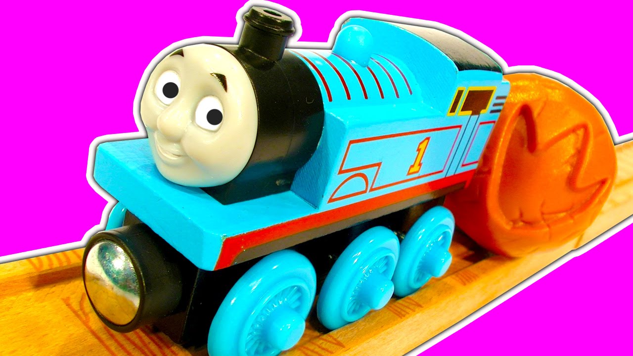 Thomas The Tank Fossil Run Wooden Railway Scrap Monster Train Wreck