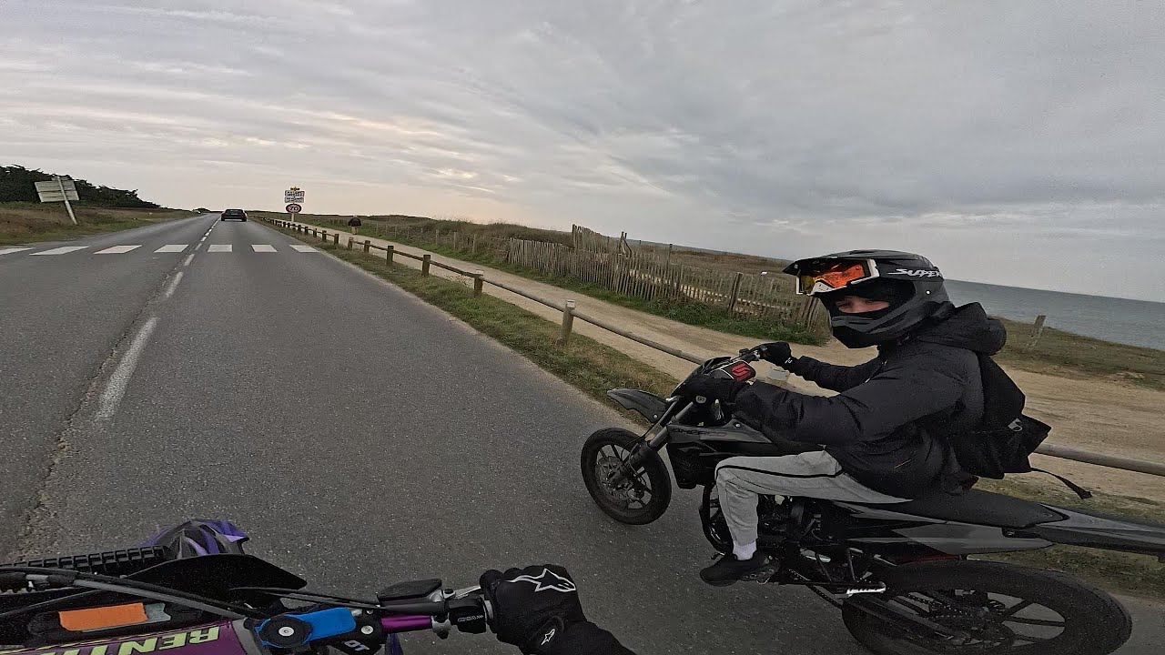 balade du soir en 50cc avec @Black_sherco56