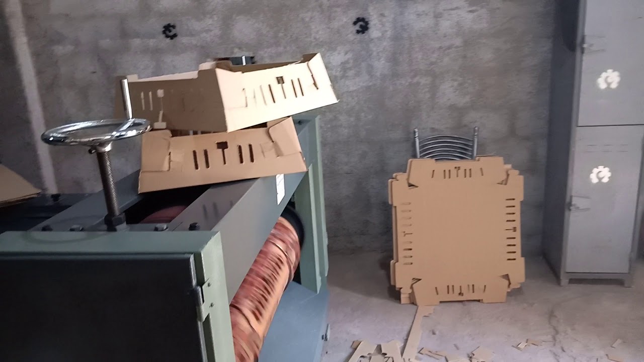 آلة الكرتون machine carton