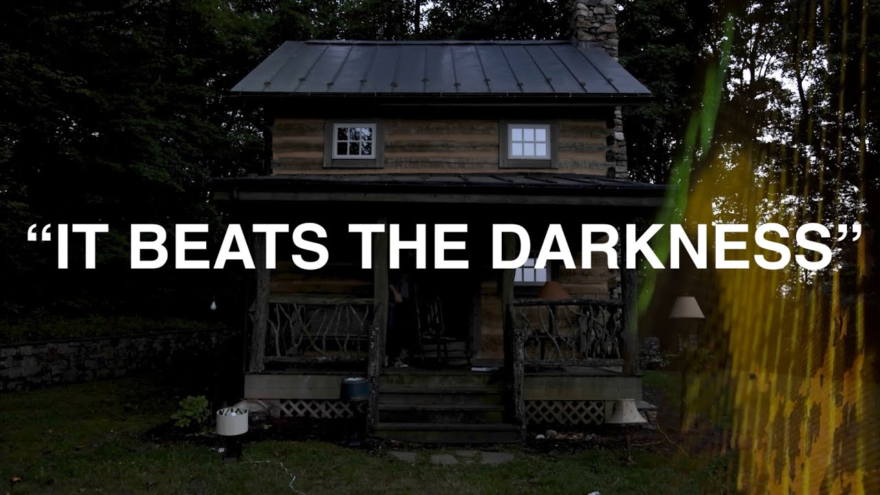 IT BEATS THE DARKNESS