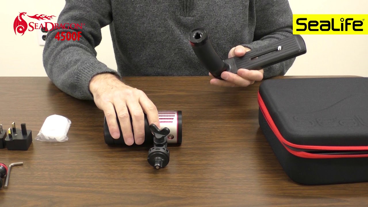 Unboxing the Sea Dragon 4500 Underwater Photo/Video Light