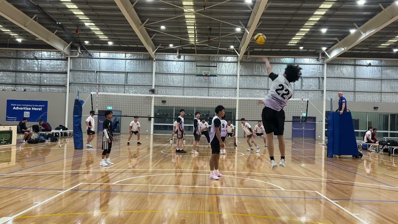 Keysborough Banksia Vs Dandenong HS | DISTRICT SSV (Part 1)