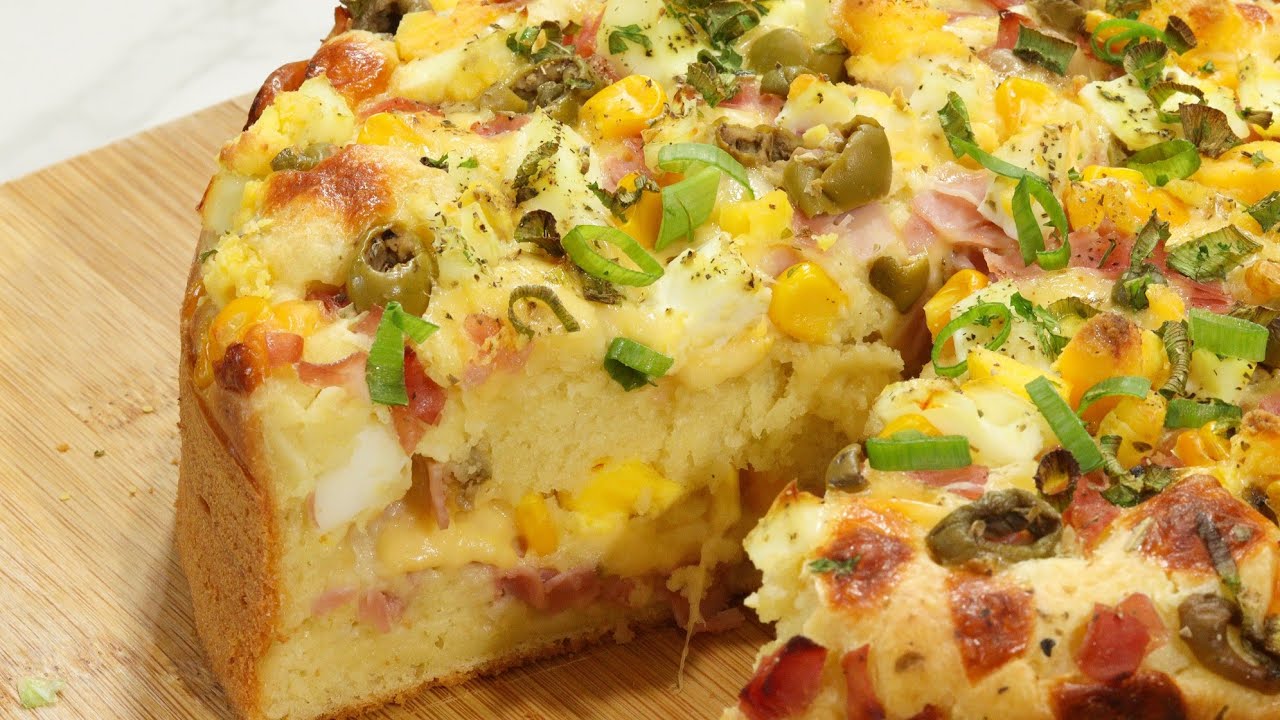 BOTEI ÁGUA PARA ESSA TORTA SALGADA FICAR AINDA MELHOR - TORTA PORTUGUESA DE LIQUIDIFICADOR