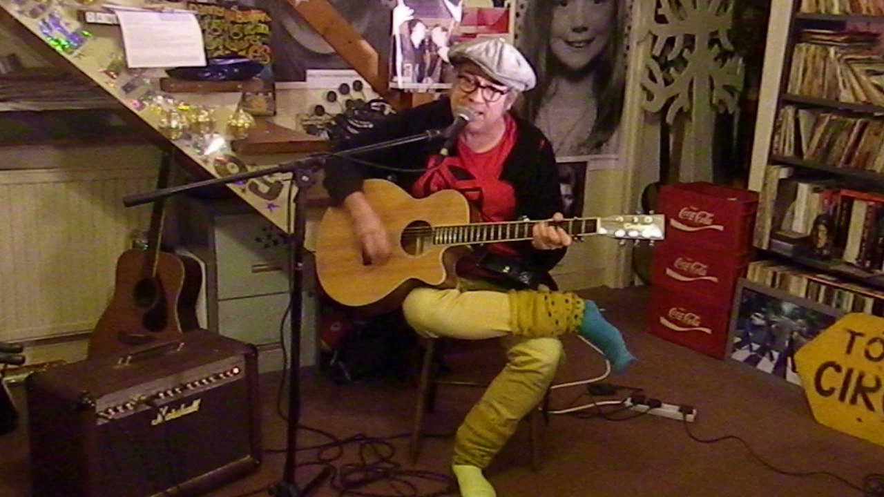 David Sneddon - Stop Living The Lie - Acoustic Cover - Danny McEvoy