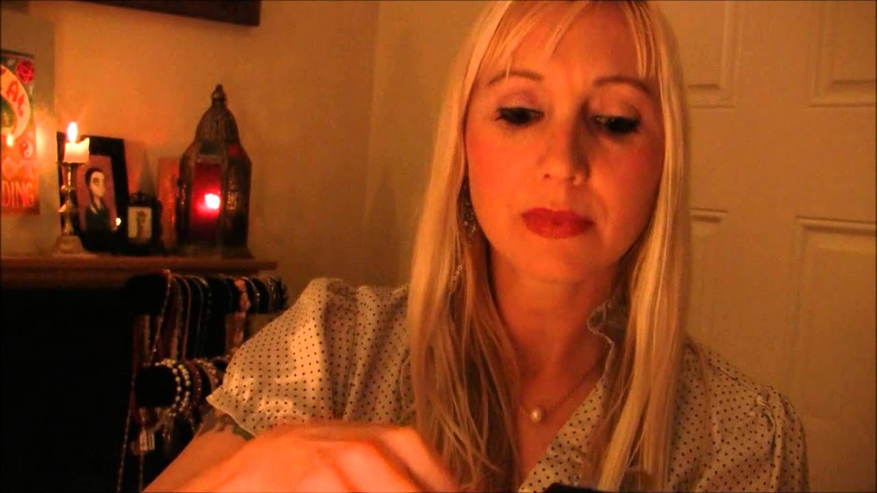 ASMR Jewelry Shop Roleplay (en francais) Magasin des Bijoux....French Whispering