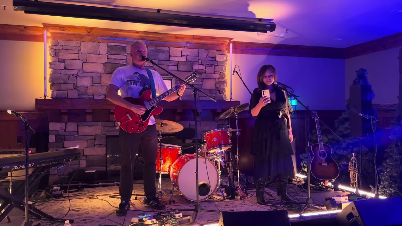 Joe Sumner and Paulina Aguirre perform at Music Lodge