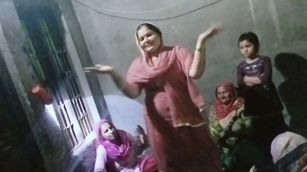 भजन कीर्तन 💐📖💒 आंवली गांव की लुगाई ने चाला पाड़ दिया 🪴💦🌹🪔📿 Manju dalal 6992