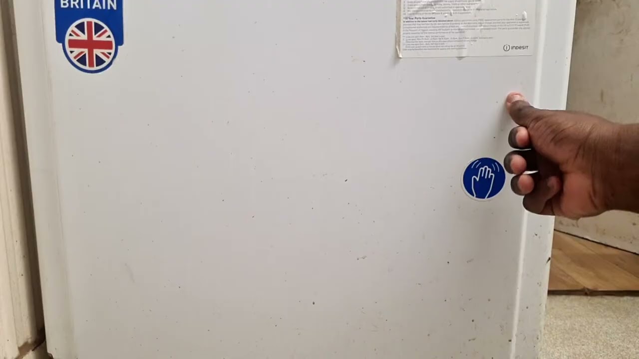 Highlight 2:22:18 – 2:27:18 from Indesit IDC8T3 8KG Condenser Tumble Dryer Full Cycle