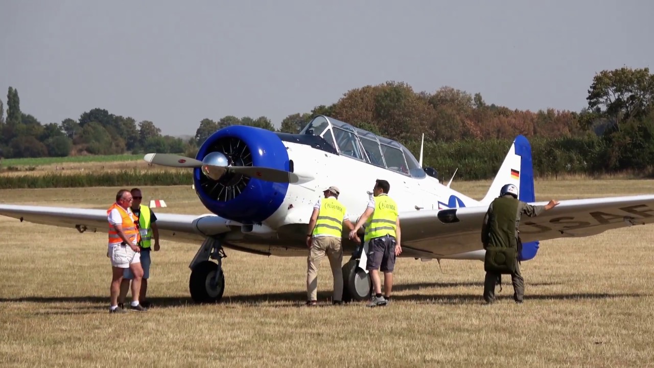 Flugtag Soest 2018 mit Flugzeug Start / Landung auf Flugplatz Soest-Bad Sassendorf