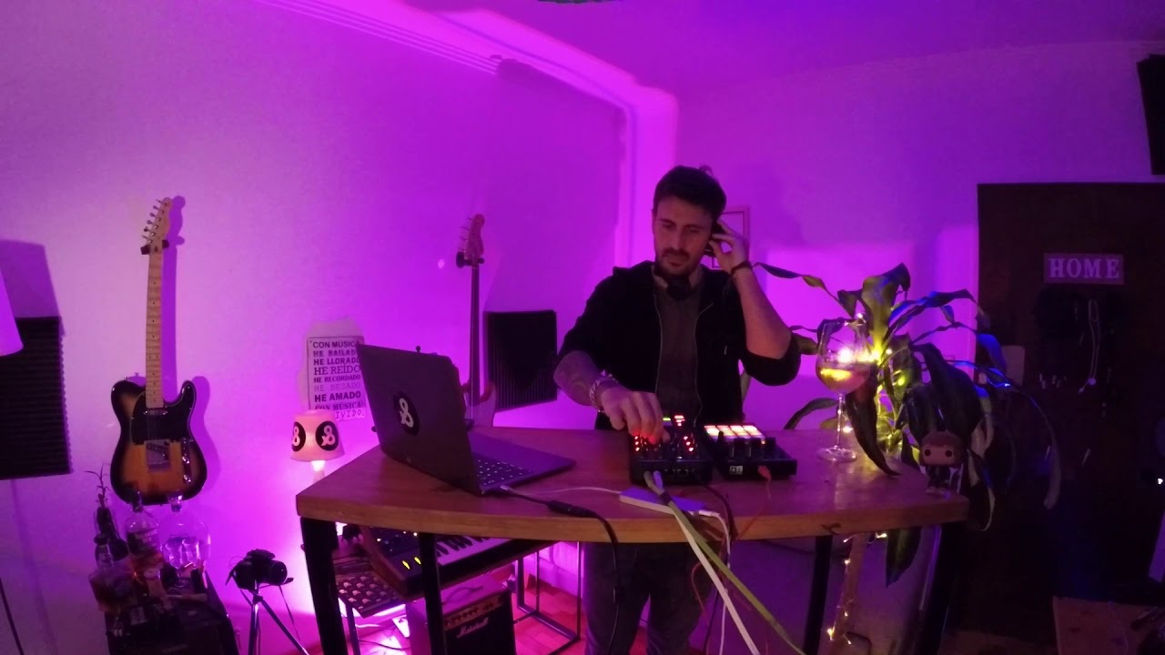 Martin Tolosa - Diversity 26 ( Live Home )