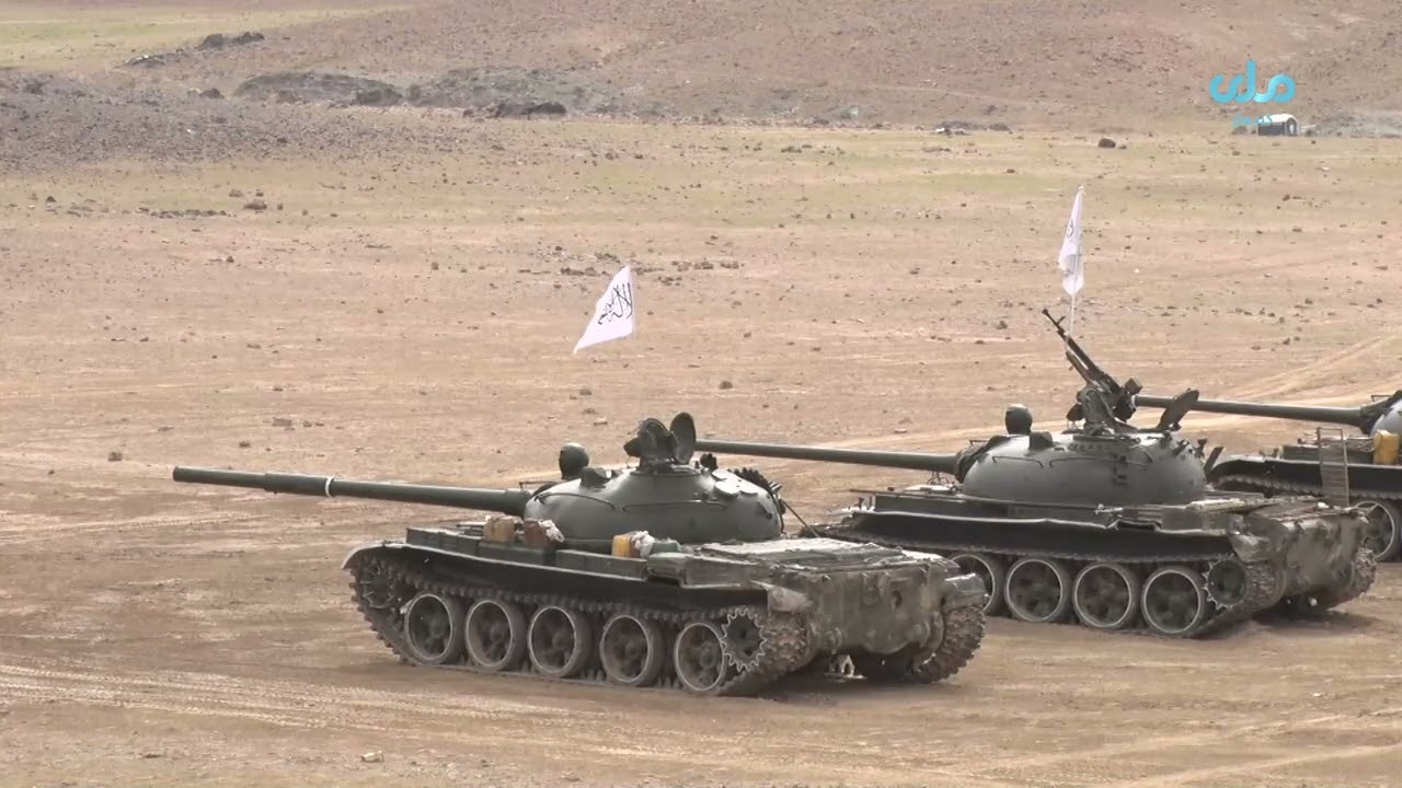 د کندهار د ۲۰۵ البدر قول اردو د توپچي او دفع هوا کنډک ۲۰۰ تنو سرتيرو مسلکي زده کړې بشپړې کړي