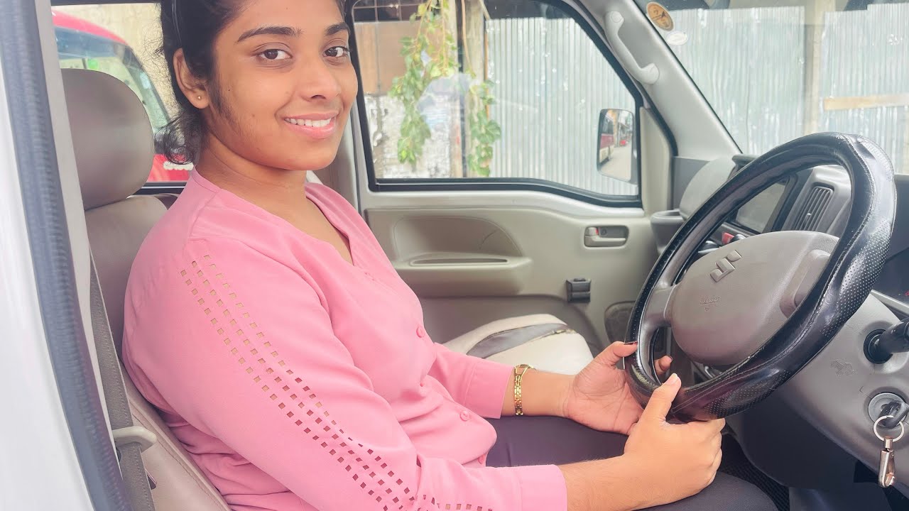 Girl 👧 Driving Auto Vehicle 🚗