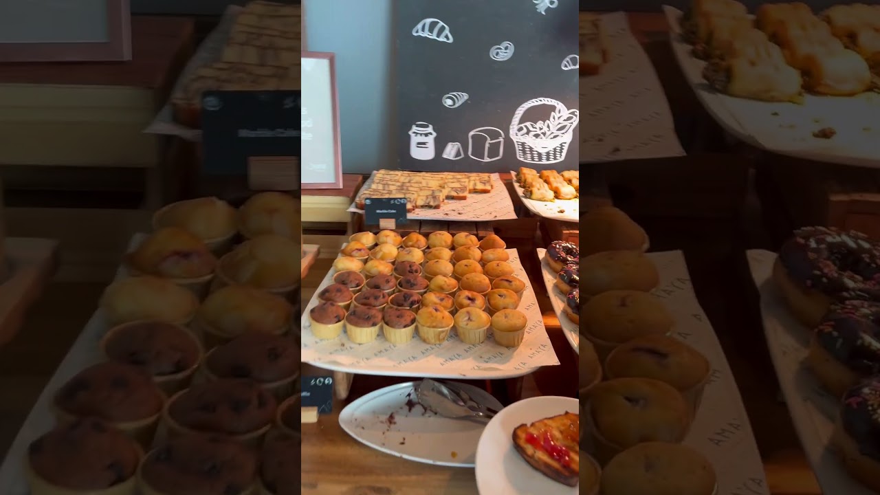 Breakfast time at Bangkok 