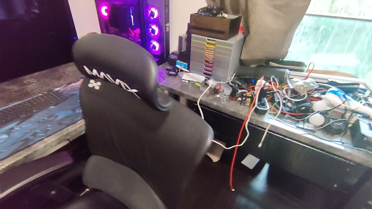 Mavix M9 Gaming Chair honest review (after 2 weeks!)