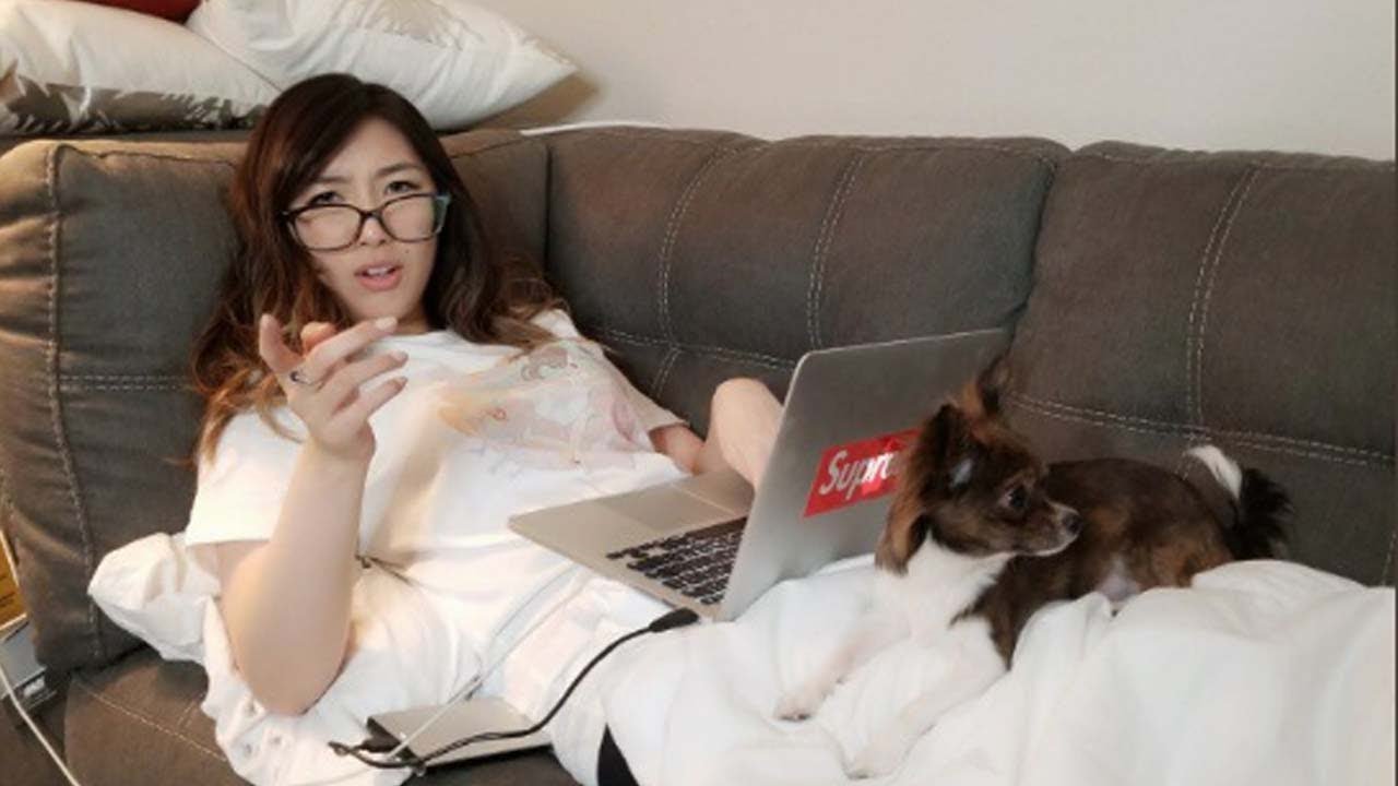 NEW ROOMMATE TAKES OVER MY APARTMENT!!!