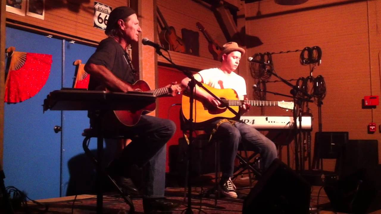 John Fullbright & Butch Hancock - She Never Spoke Spanish To Me