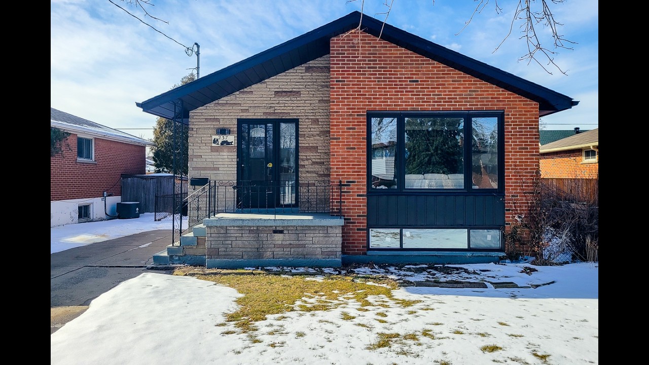 237 Fernwood Cres, HAMILTON